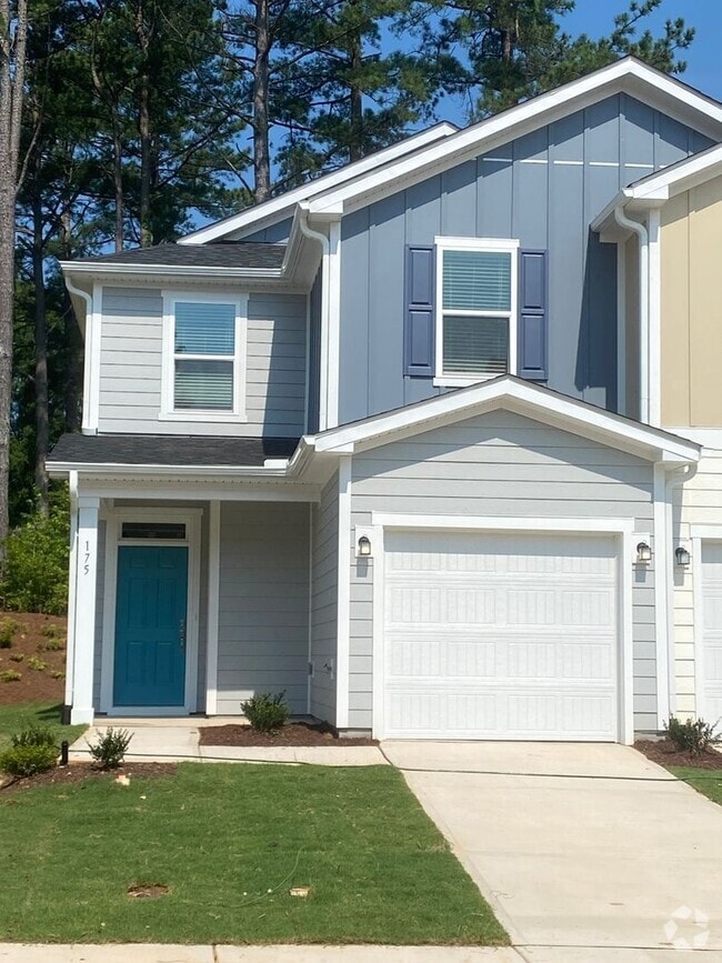 Building Photo - Charming 3BR Townhome in Mebane