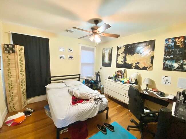 731 Parker St