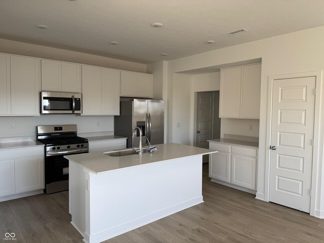 Photo - 15122 Farrington Rd