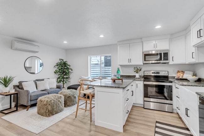 Building Photo - 1302 S 1100 E