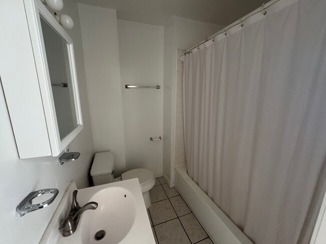 44 Joy St Unit 10