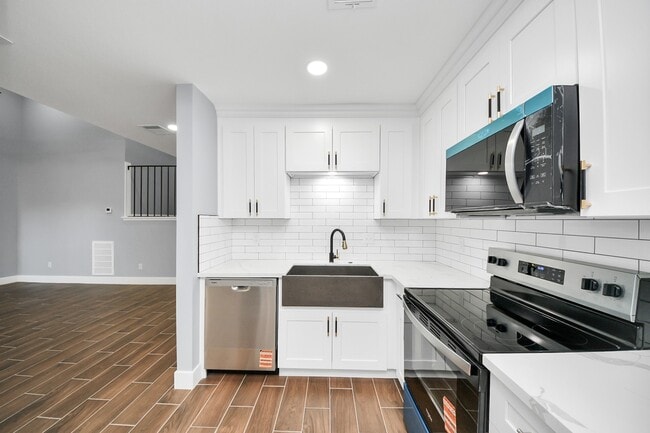 Photo - 10250 Bridgeland Ln