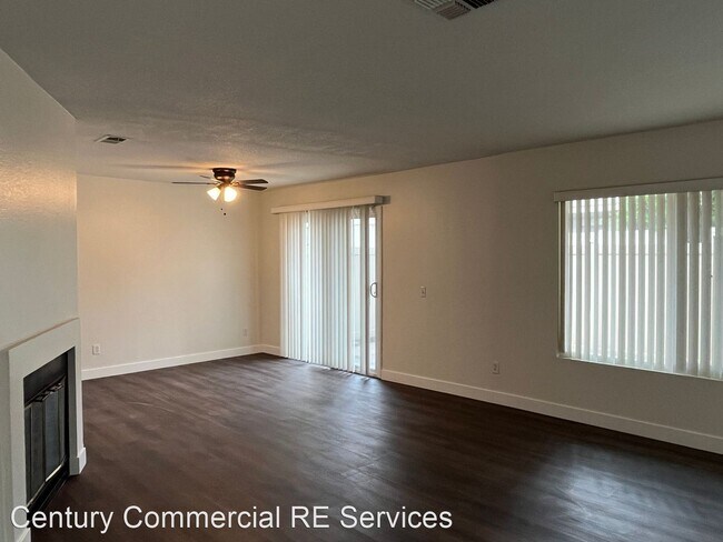 3 br, 3 bath House - 434 Golden Springs Dr...