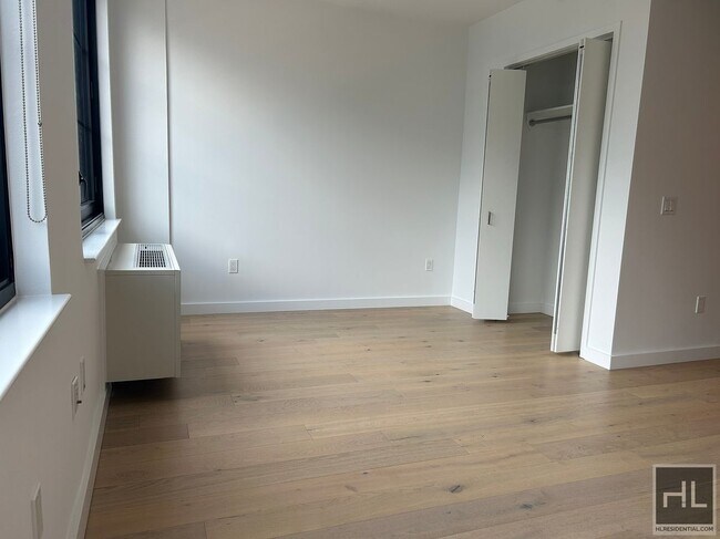 Photo - NORTHERN BOULEVARD Unidad 6G