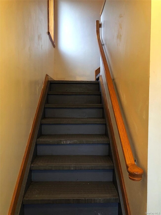 Photo - 164-46 77th Ave