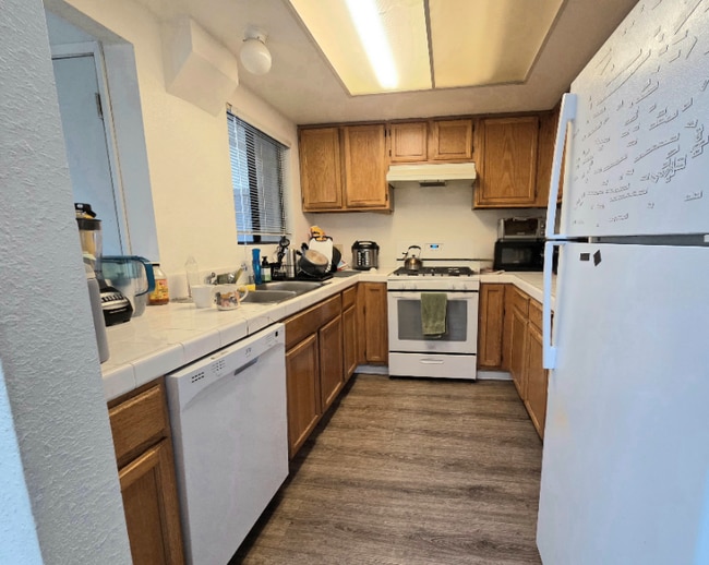 Photo - 45 Stenner St