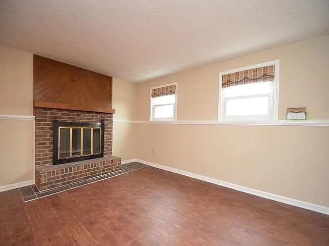 Photo - 7696 Devonwood Dr