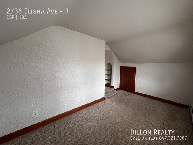 Photo - 2736 Elisha Ave Unidad 3