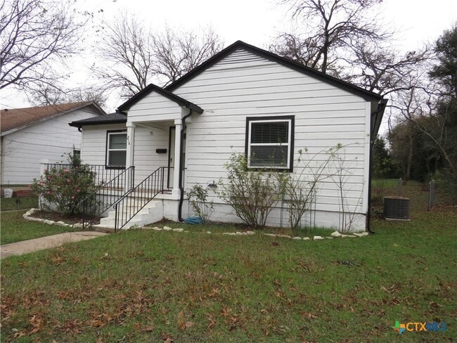 Photo - 214 E Munroe Ave