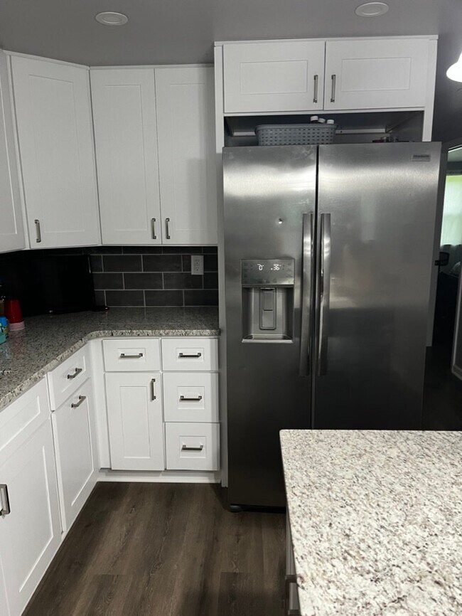 Photo - 1274 Benton St NW