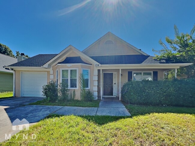 Photo - 134 Waterford Way House