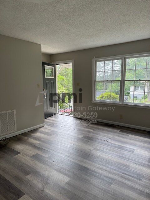 Photo - 54 Greenwood Cir