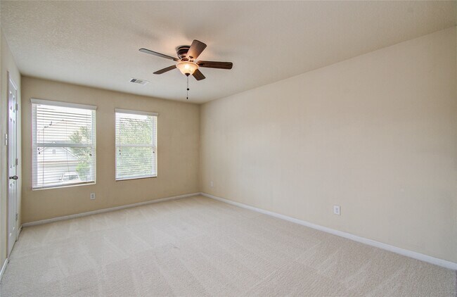 Photo - 3118 Zephyr Glen Way