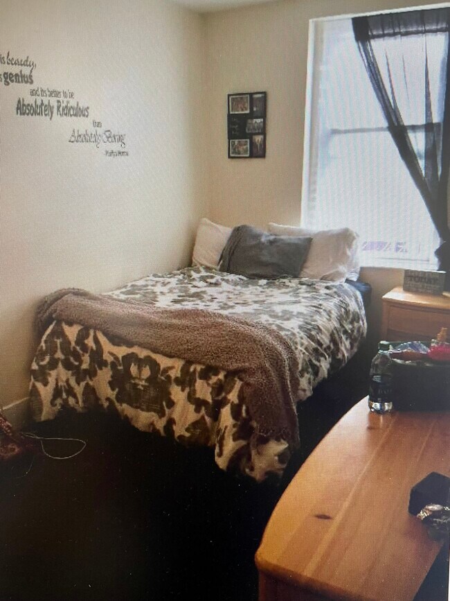 Photo - 14 Aberdeen St Unit 1