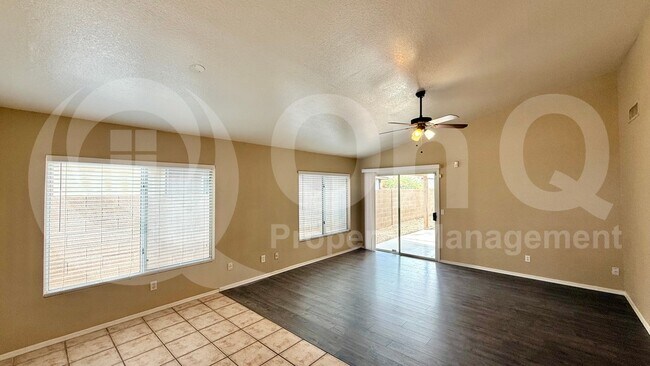 Photo - 2239 E Morrow Dr