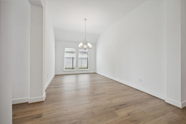 Photo - 645 Cape Capri Dr