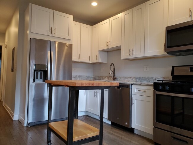 Building Photo - 1309 W Fillmore St Unit 1