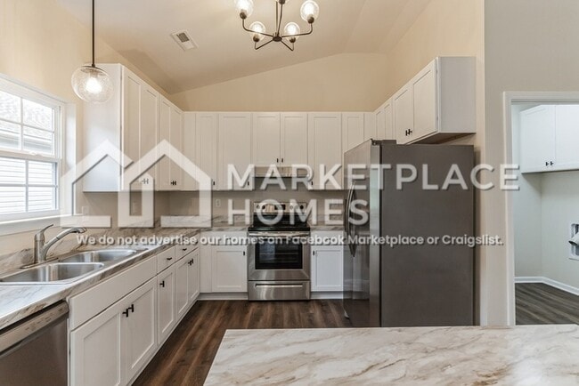 Photo - 1627 North St SE