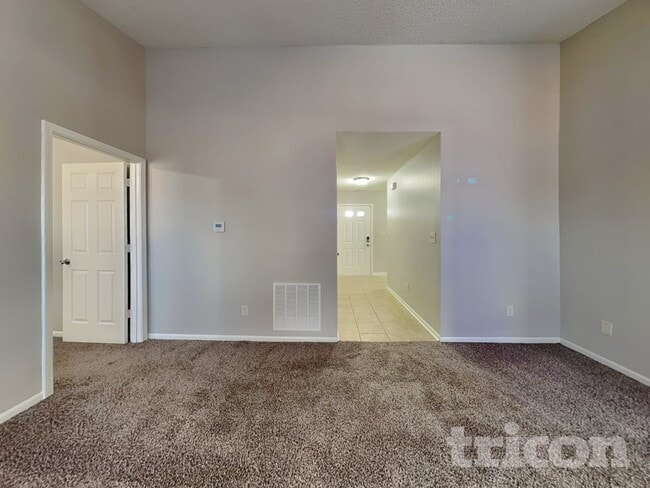 Photo - 4900 Hunters Run