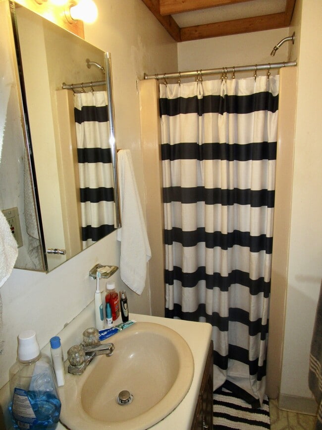 Photo - 5 Peabody St Unit 3