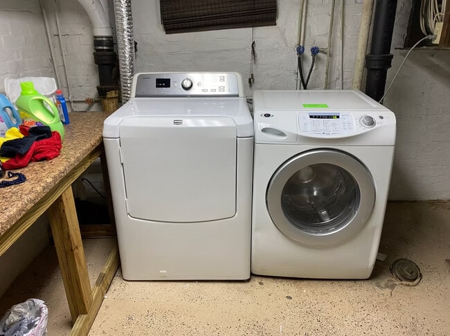 Photo - 622 W Healey St