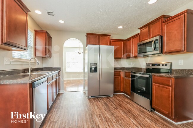 Photo - 1623 Sprucedale Dr