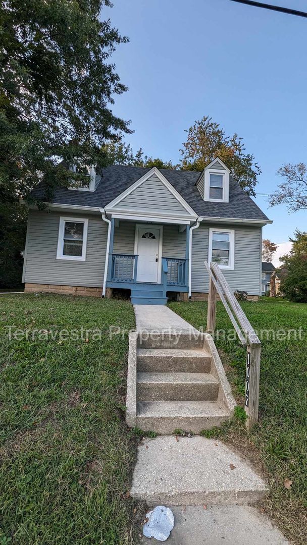 Single Family Upper Deerfield 3 Bed - Single Family Upper Deerfield 3 Bed House