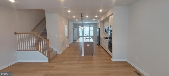 Photo - 2580 Hopton Ln
