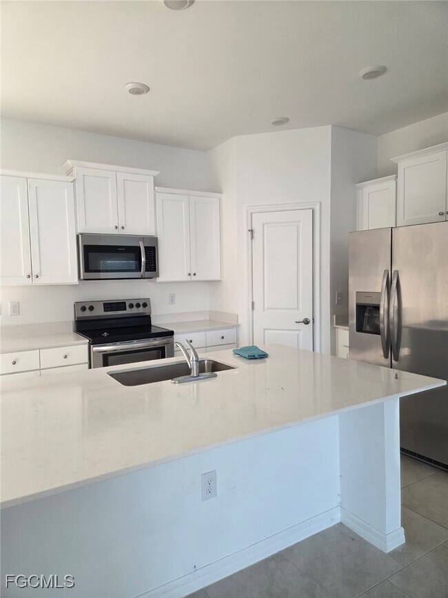 Photo - 4125 NE 15th Pl