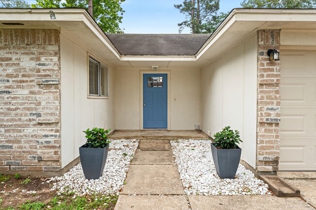 Photo - 4503 Pineville Ln