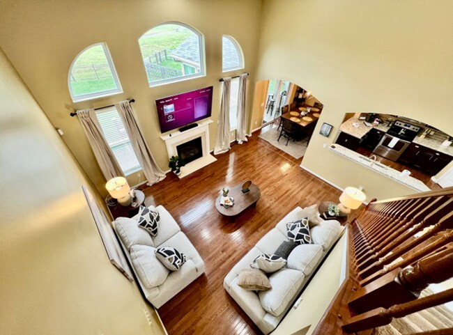 Photo - Spacious 4 Bedroom with Gameroom