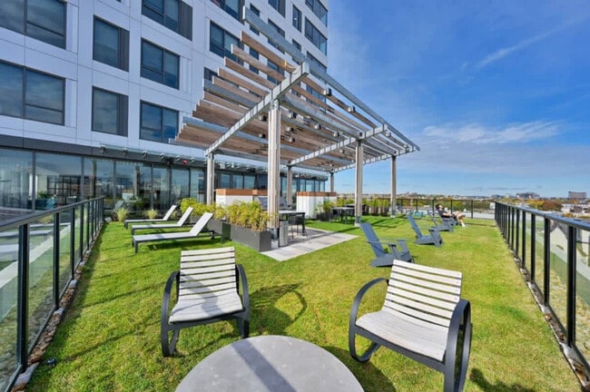 Photo - 425 Massachusetts Ave Unidad ID1252098P