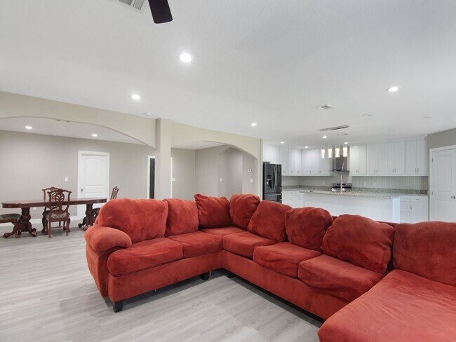 Building Photo - 51 Rd 5117