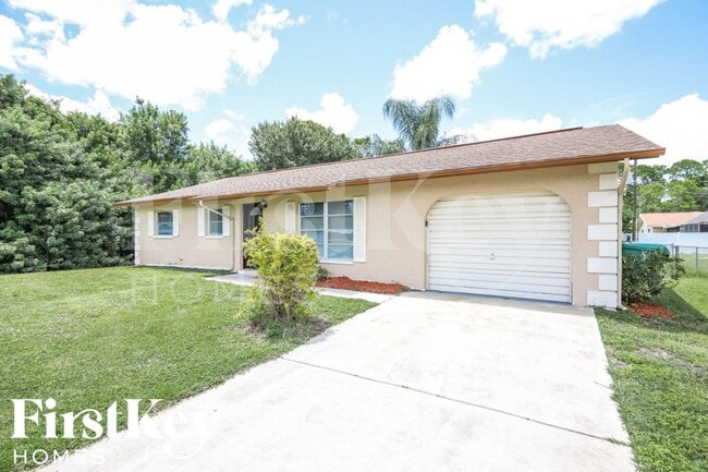 Photo - 964 Roseway Terrace NW