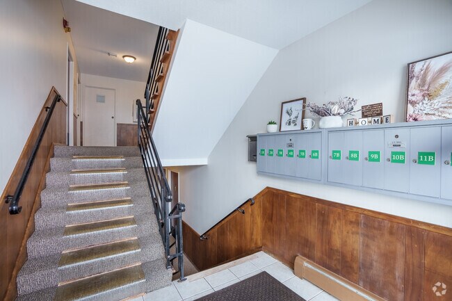 Entrance - Rosewood Manor