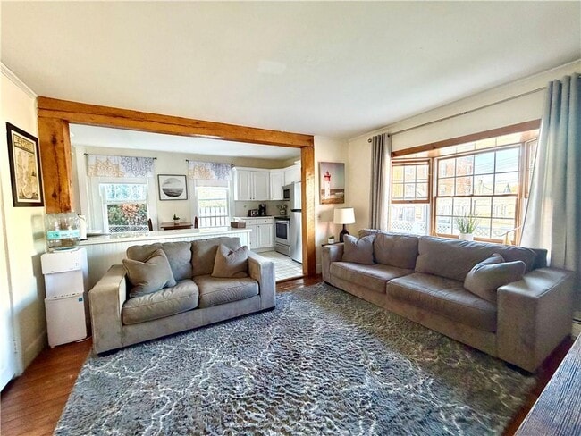13 Holland St Unit 1