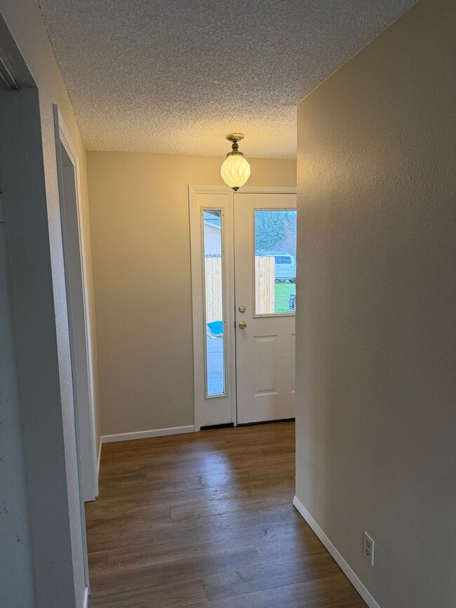 Photo - COMING SOON! 3 bedroom, 1.5 bath house in Eugene!