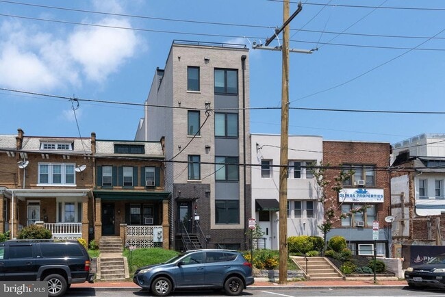 Photo - 721 Kennedy St NW Apartamento Unidad 2