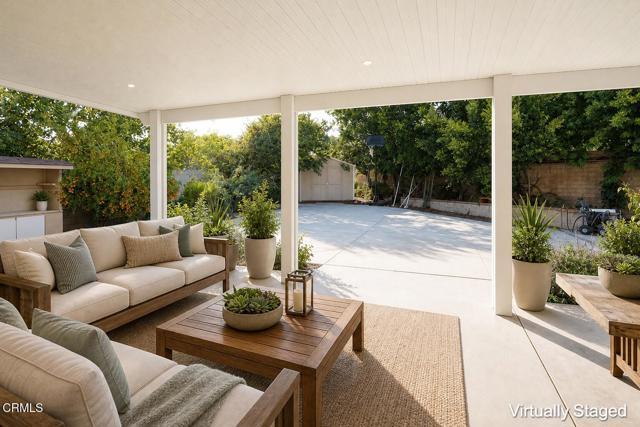 401 Hermosa Way