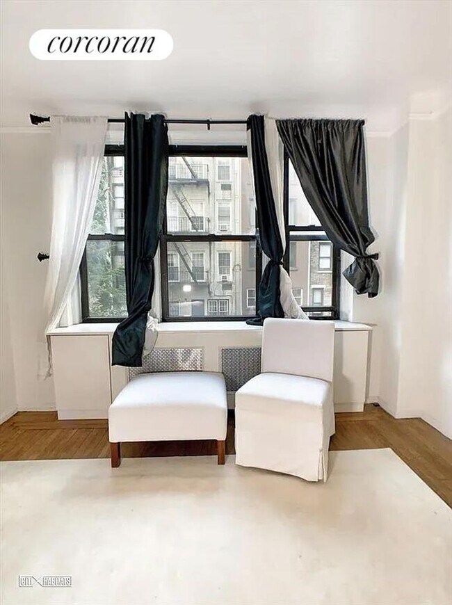 Photo - 225 E 73rd St