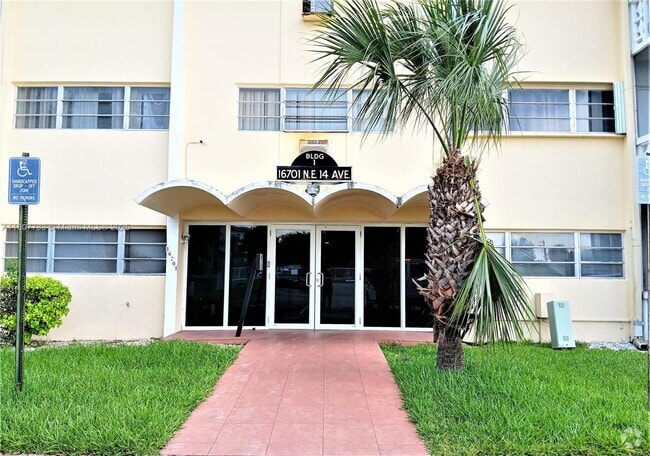 Building Photo - 16701 NE 14th Ave Unit 311 Rental