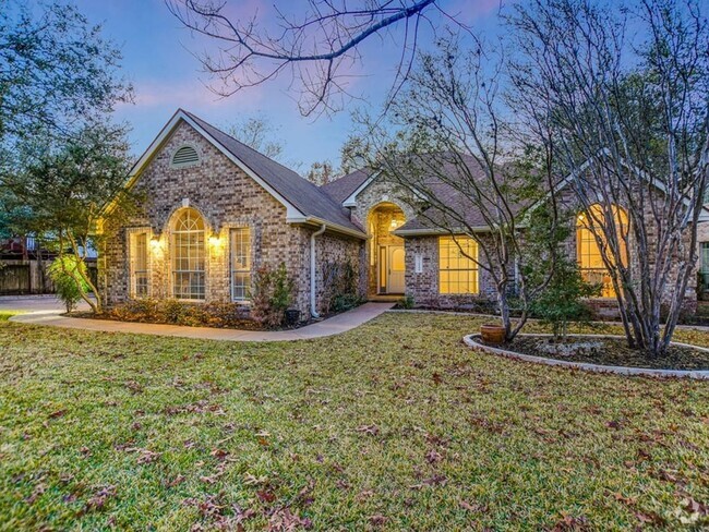 Building Photo - 10208 Open Gate Dr Rental