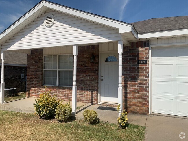 Building Photo - 8009 Huntington Way Rental
