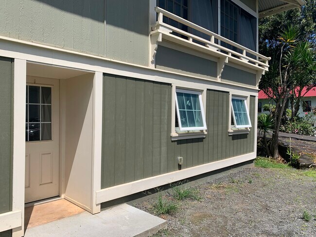 Photo - 744 Wainaku St Unit 1st level apartment