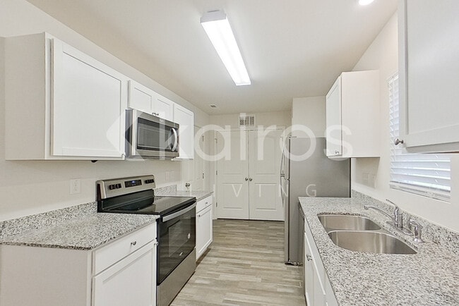 Photo - 3921 Miller Dr