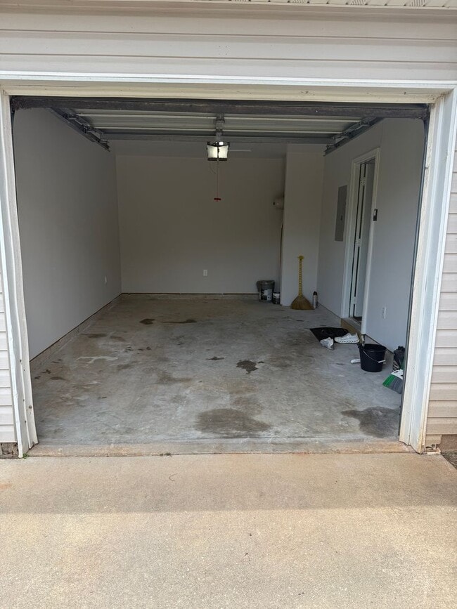 Photo - Immaculately Clean 3Bed/2Bath home for lease in Jonesboro
