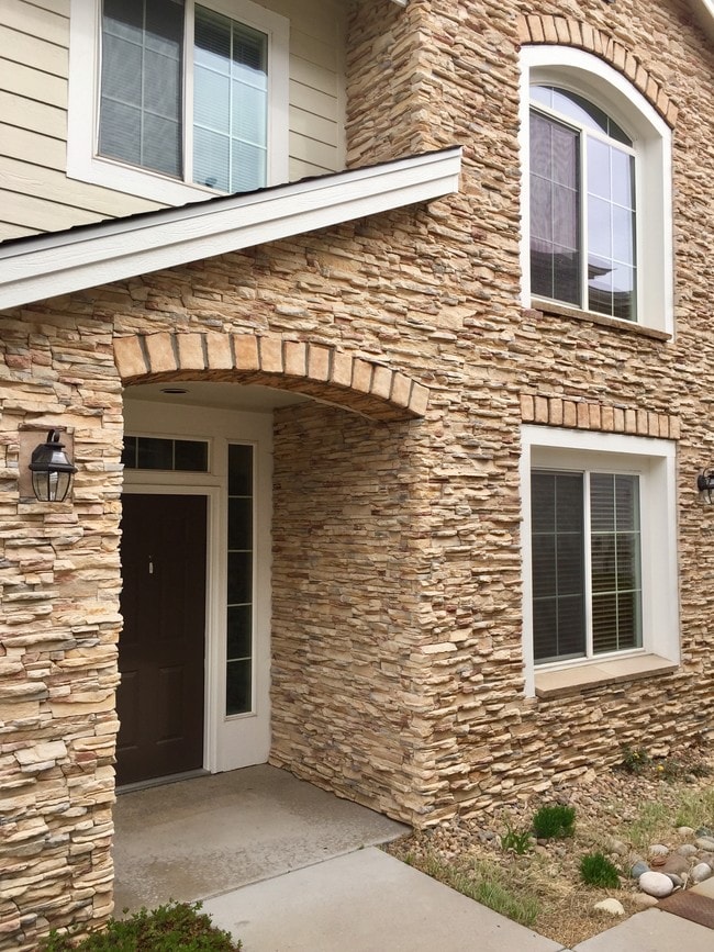 Welcome Home! - 197 Whitehaven Cir