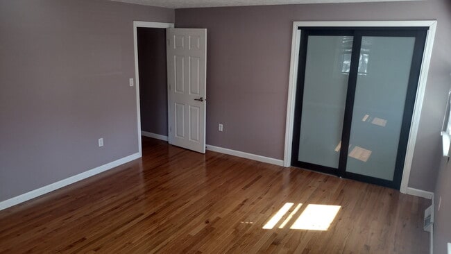 Photo - 82 Union St Townhome