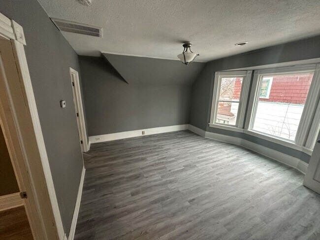 Photo - 2923 N 1st St Unit 2923A Upper