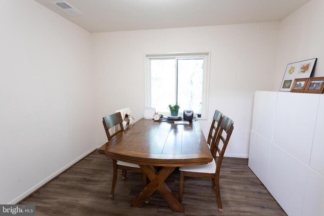 Photo - 1540 Northgate Square Unit 1540-31B